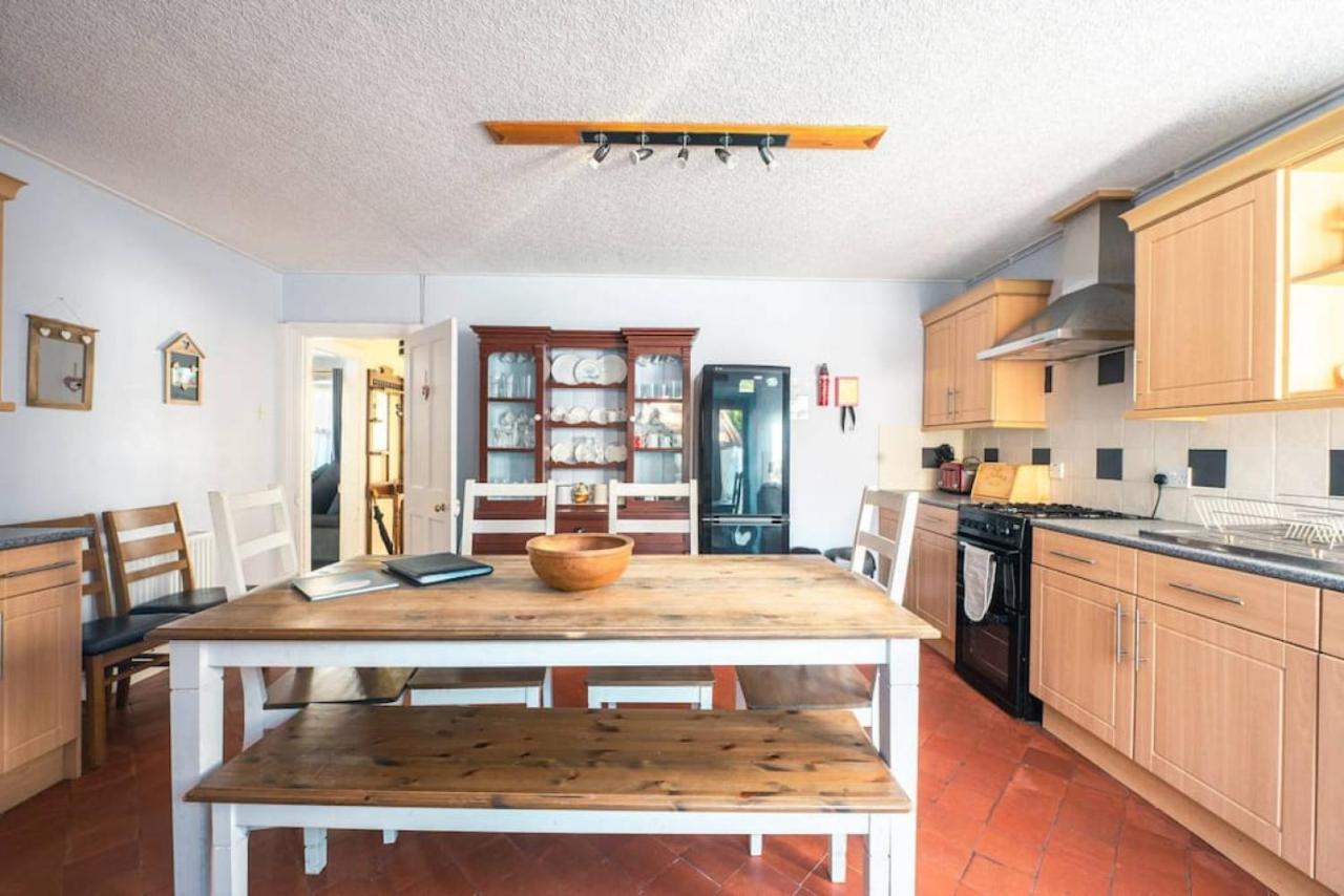 Cosy Welsh Cottage In St Davids Centre With Garden Zewnętrze zdjęcie