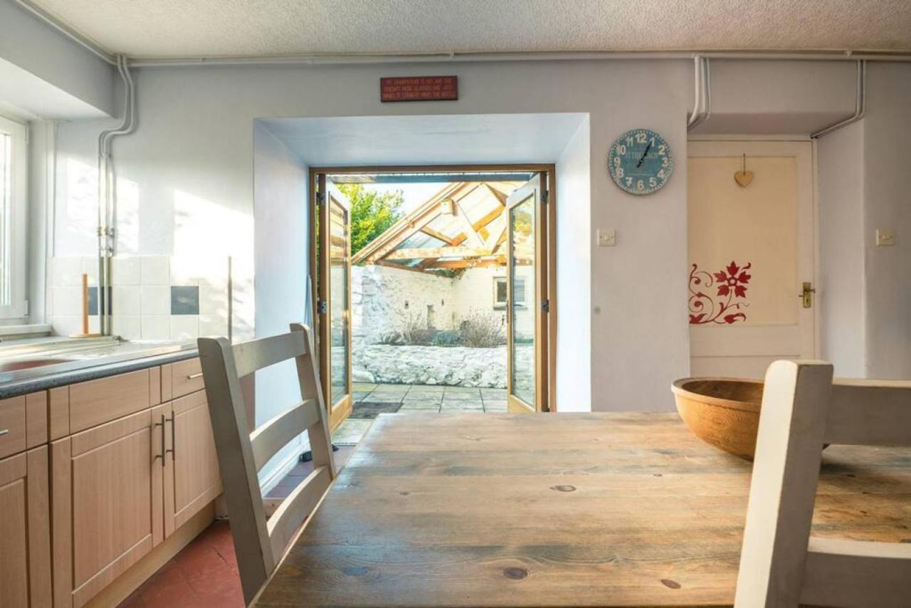 Cosy Welsh Cottage In St Davids Centre With Garden Zewnętrze zdjęcie