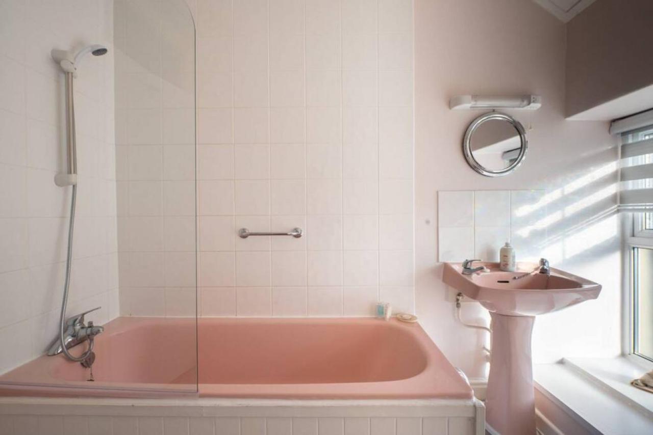 Cosy Welsh Cottage In St Davids Centre With Garden Zewnętrze zdjęcie